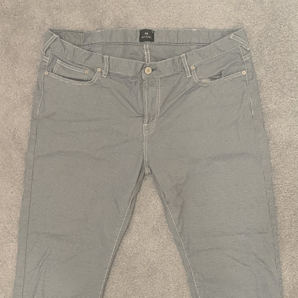 Paul Smith - Picture 3 of 11